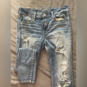 American Eagle Distressed Skinny Jeans Size 10